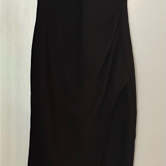 Little black dress from Petal & Pup brand new with tags - Picture 2 of 3